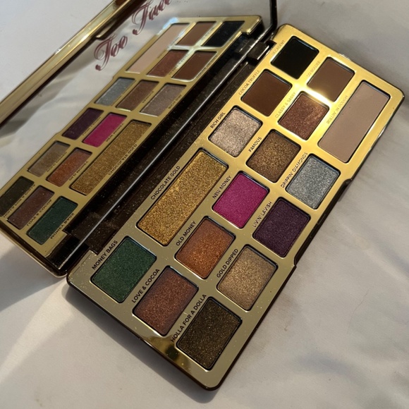 🍫Too Faced Chocolate Gold Eyeshadow Palette🍫 - Picture 2 of 4